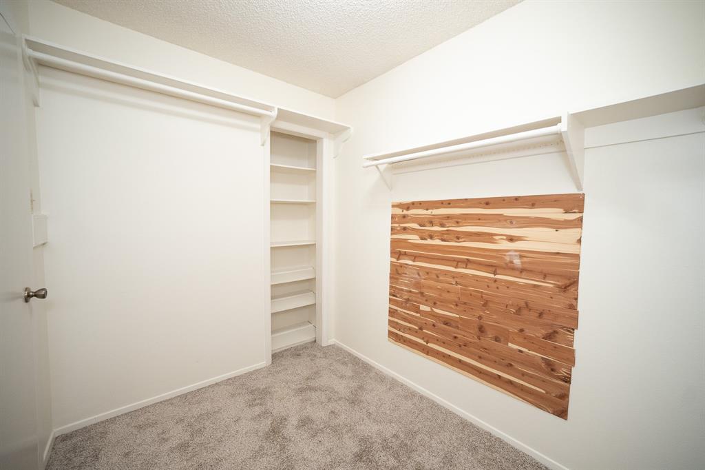 Crestwood - Residential