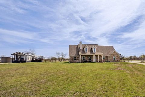 Photo of 5284 County Road 2646, Royse City, TX 75189 (MLS # 21212429)