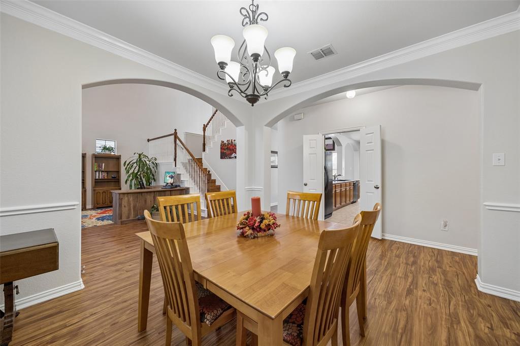 8010 Kings Court