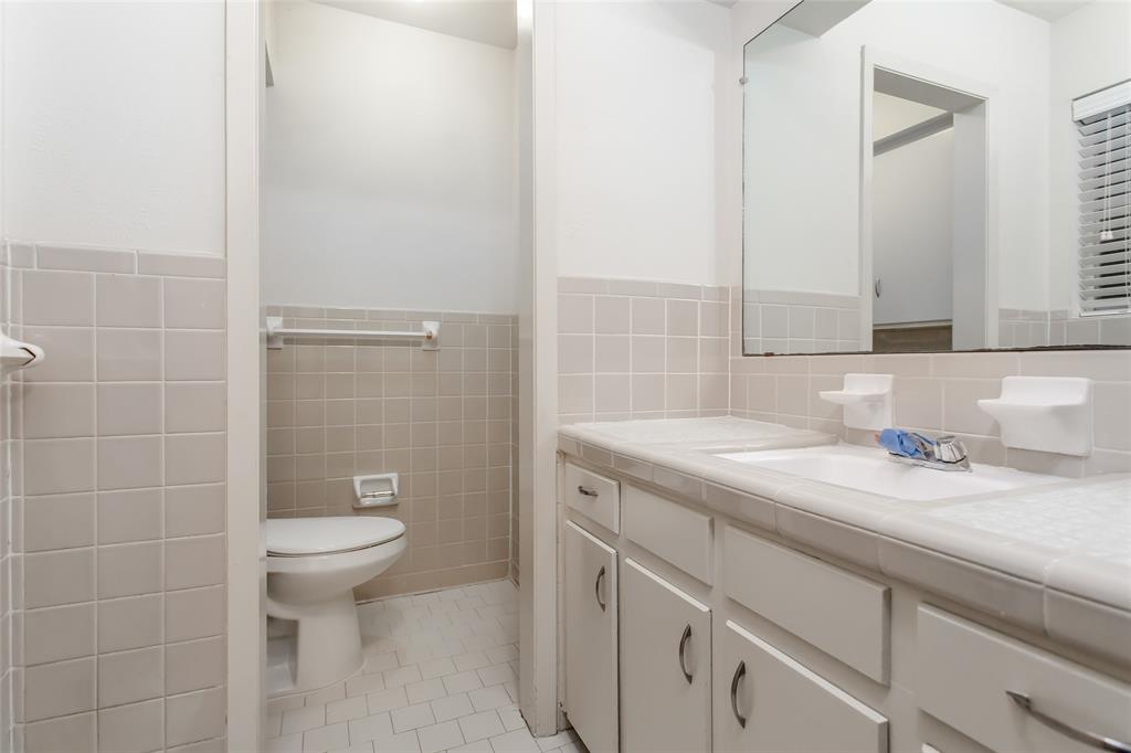 Mockingbird Manor Add - Residential Lease