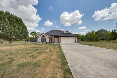 Photo of 2701 Valley Ridge Lane, Sherman, TX 75092 (MLS # 21380816)