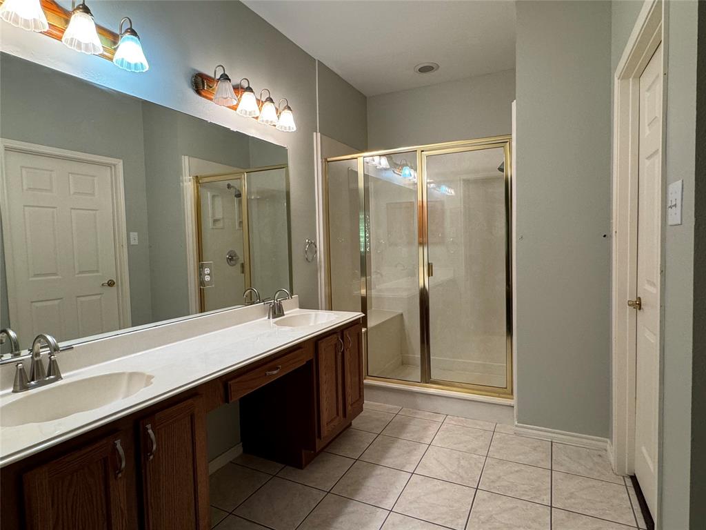 Signal Ridge #4 - Residential Lease