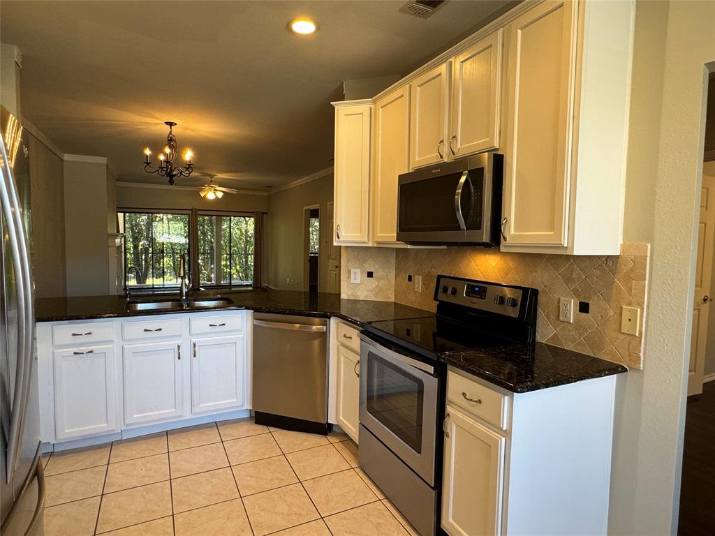 Signal Ridge #4 - Residential Lease