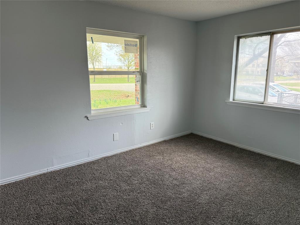 Rolling Hills 01 - Residential