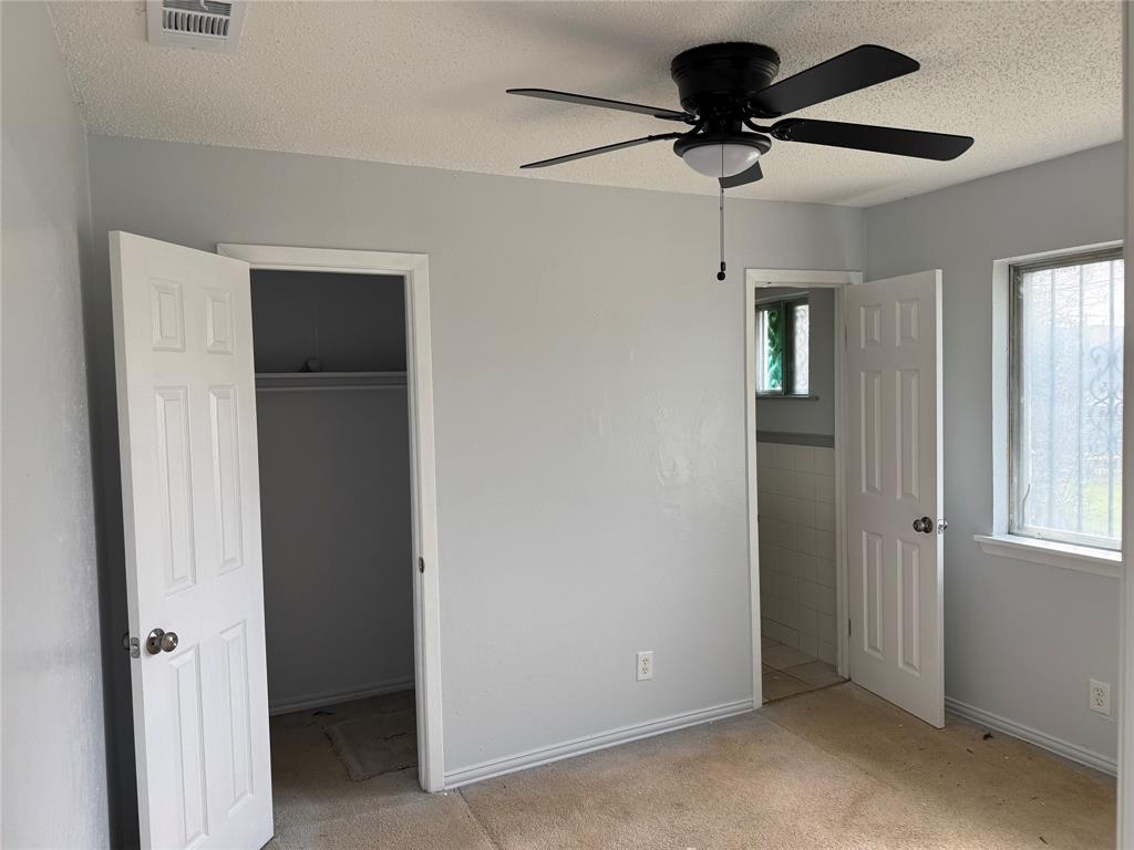 Rolling Hills 01 - Residential