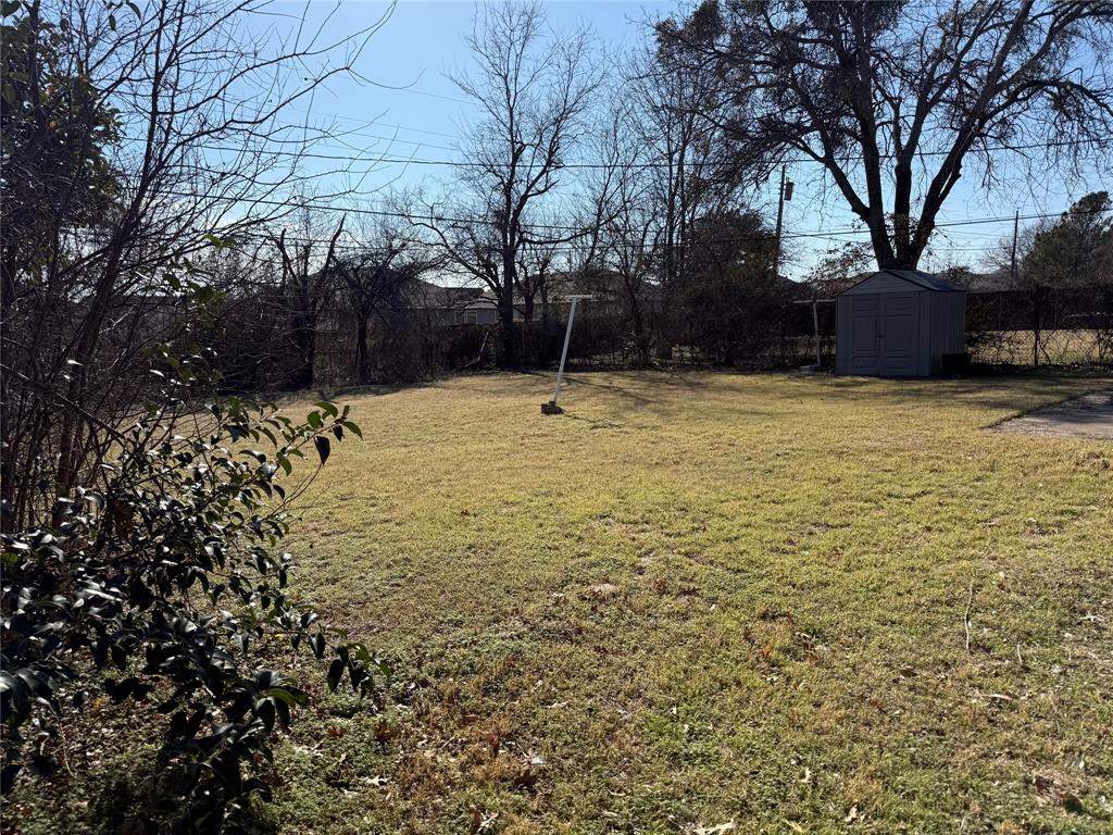 Rolling Hills 01 - Residential