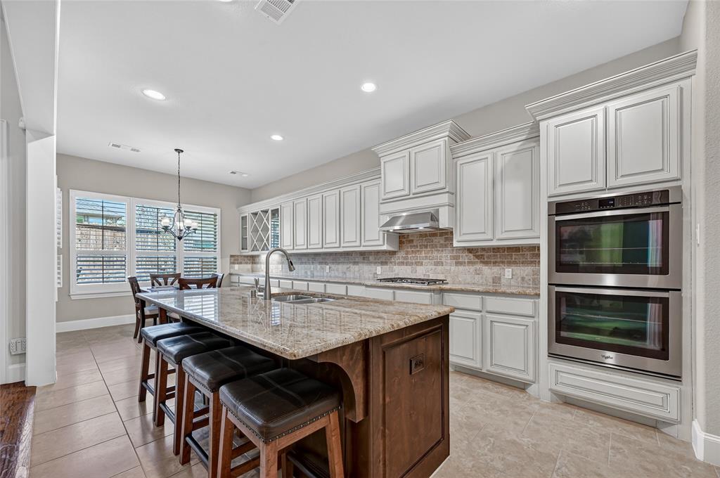 Bandera of Lantana - Residential