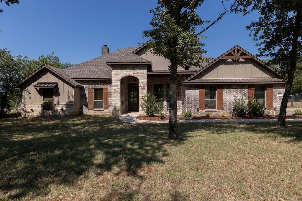 1013 Churchill Lane