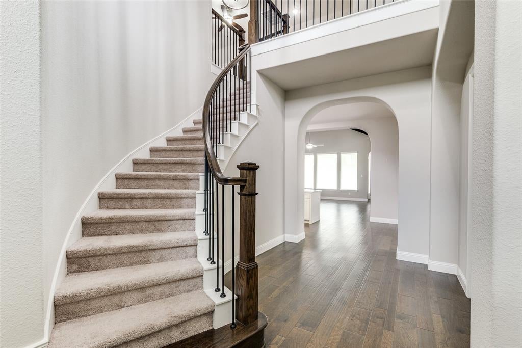 708 Dusty Trail