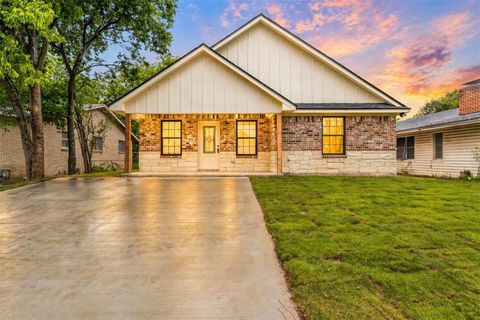 Photo of 3542 Live Oak Avenue, Waco, TX 76708 (MLS # 21246606)