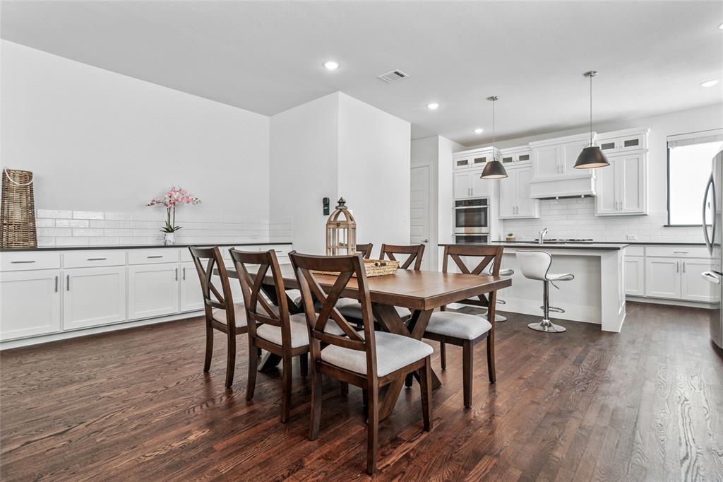 Sapphire Bay - Residential