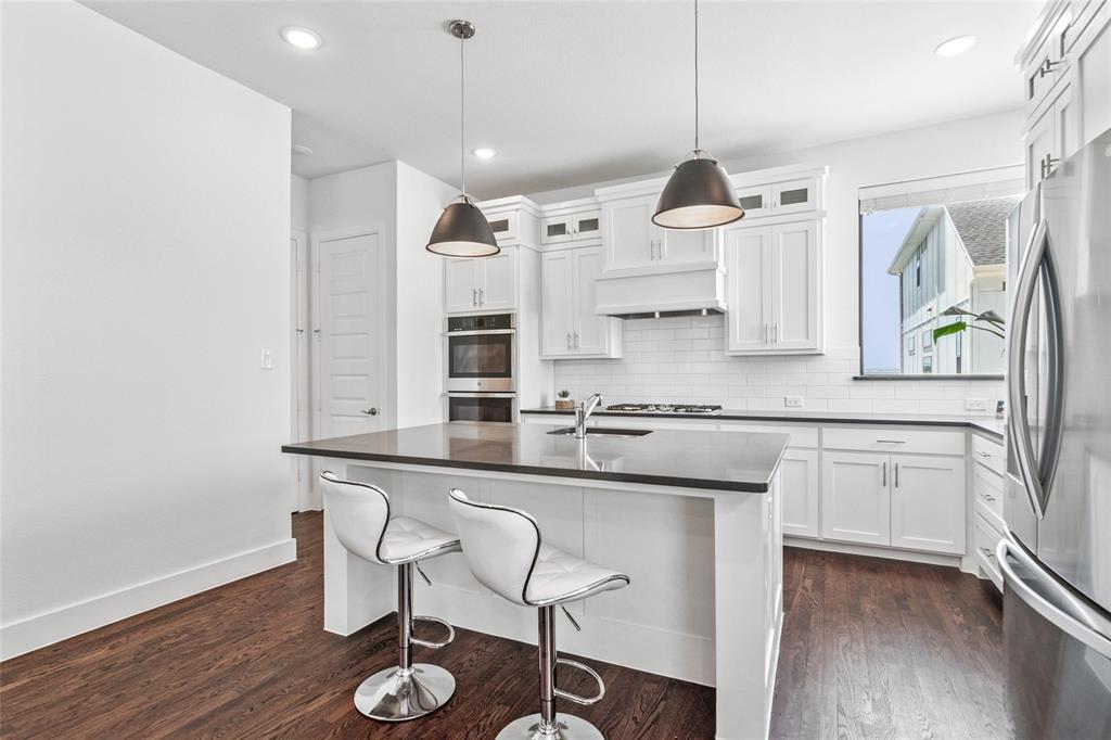 Sapphire Bay - Residential