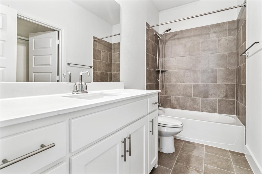 Sapphire Bay - Residential