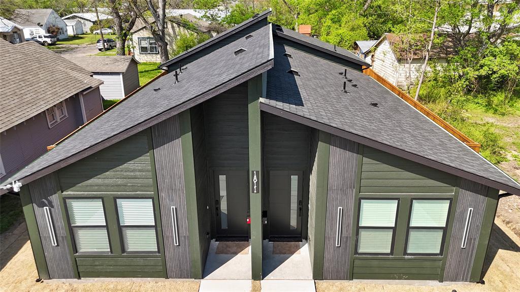 1811 Washington Street