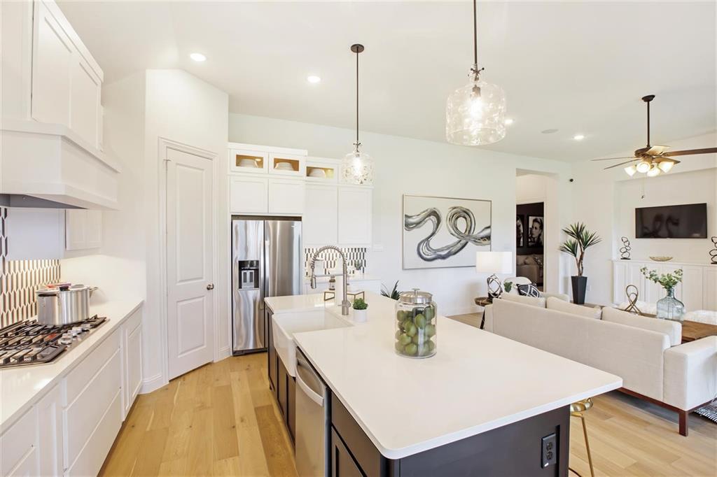 4016 Bluebonnet Court