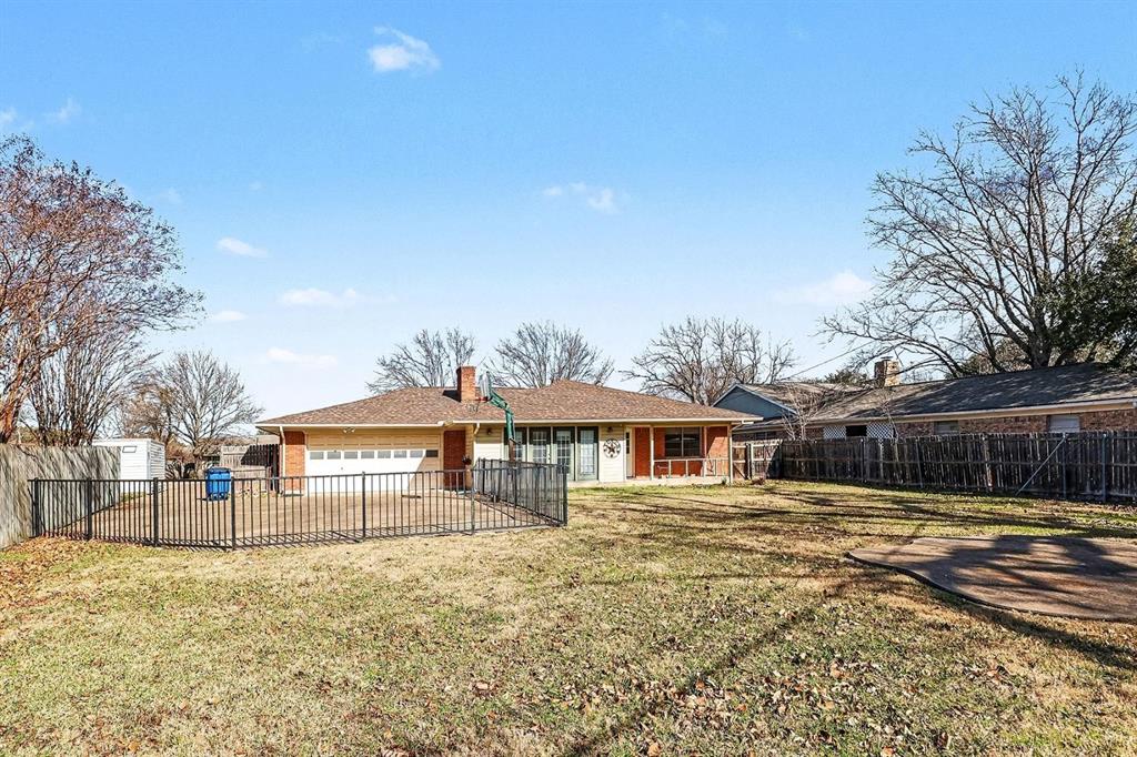 Colonial Estate #2 - Residential