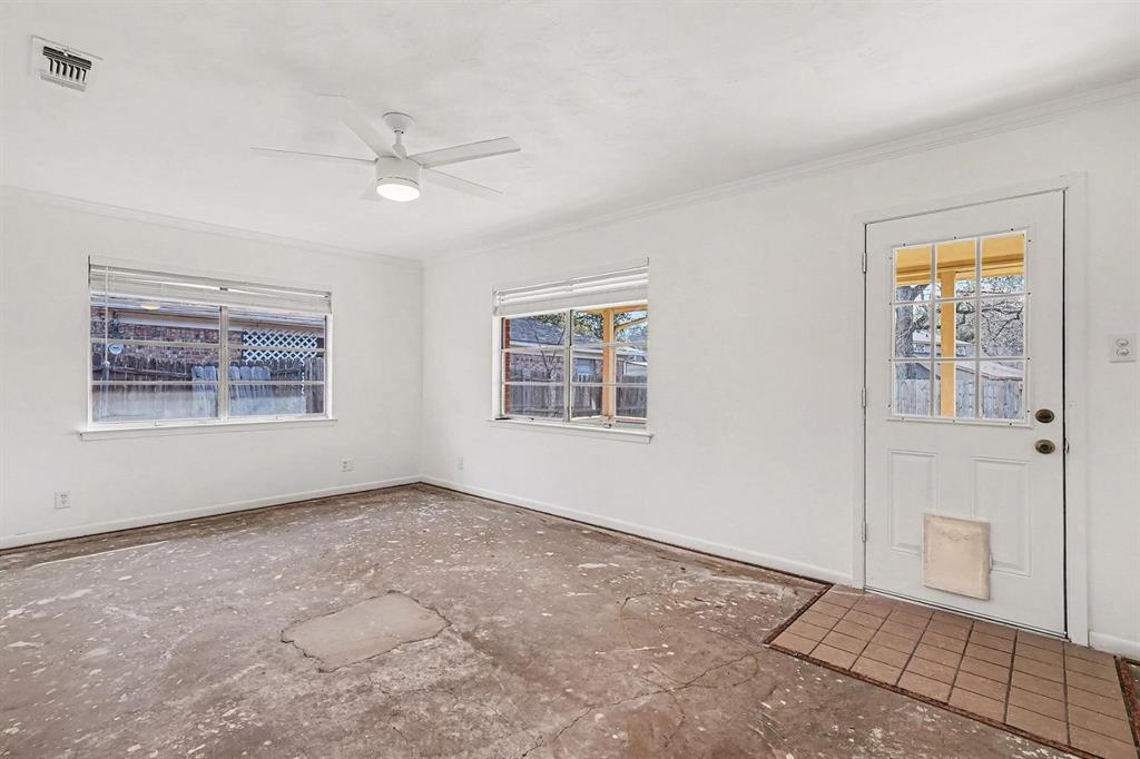 Colonial Estate #2 - Residential