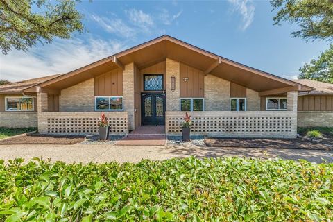 3984 Goodfellow Drive Dallas TX 75229