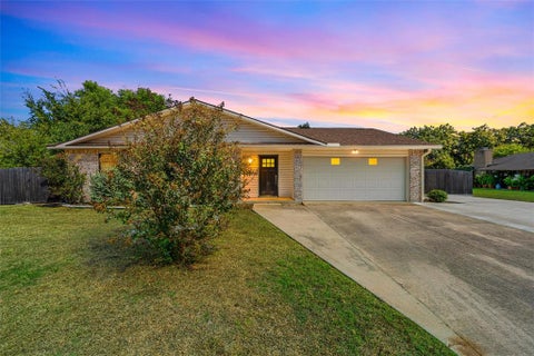 Photo of 2110 Carnation Lane, Temple, TX 76502 (MLS # 21422331)