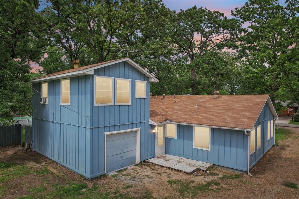 2112 Leyte Drive