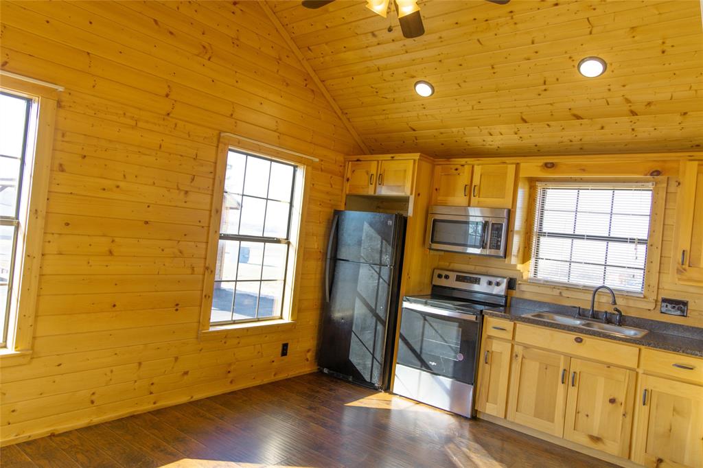 JH MOORE 2 - Commercial Sale