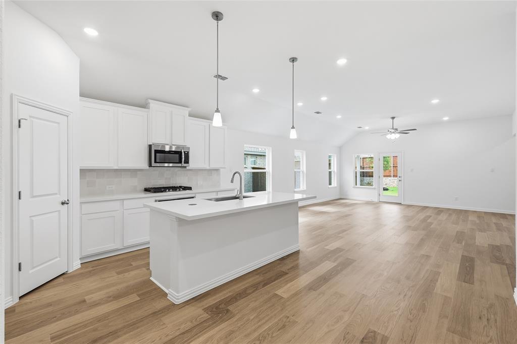 1308 Staffords Point Lane
