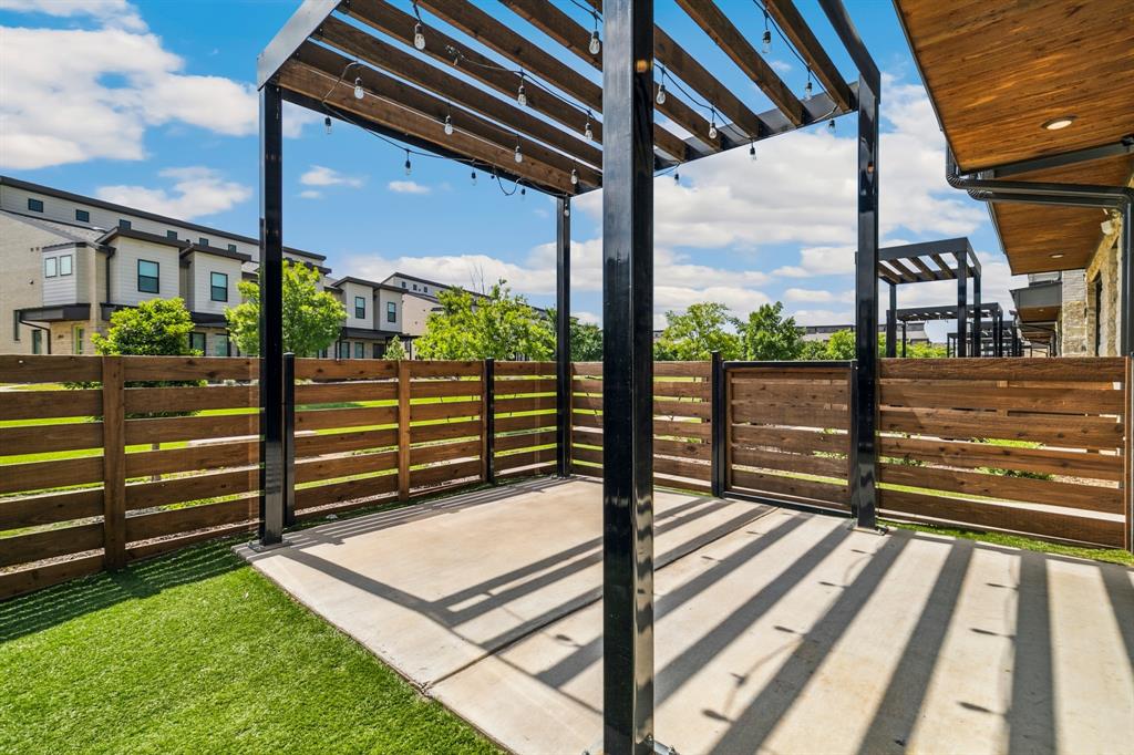 750 Bandera Court