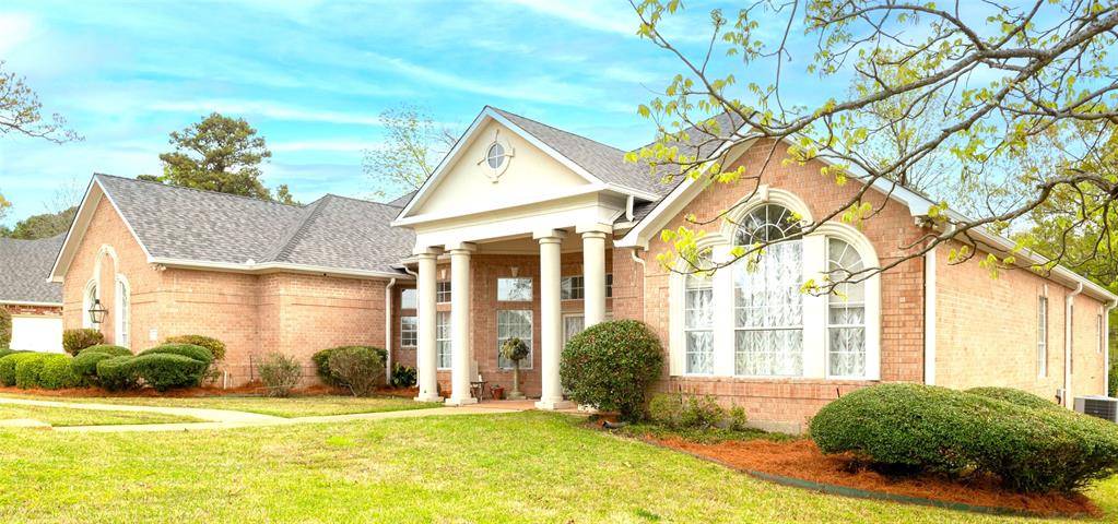 745 Southern Trace Parkway