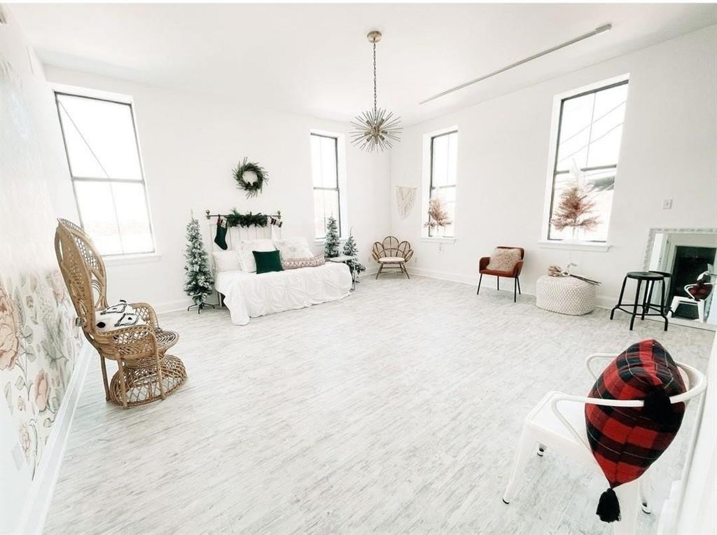 FARMERSVILLE ORIGINAL DONATION - Commercial Lease