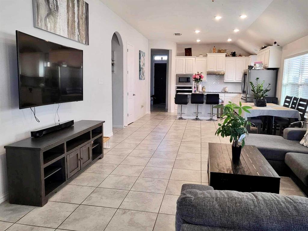 Watersbend North - Residential Lease