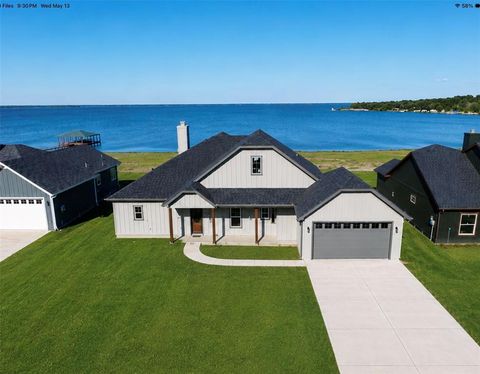 Photo of 249 Caro Drive, West Tawakoni, TX 75474 (MLS # 21270046)