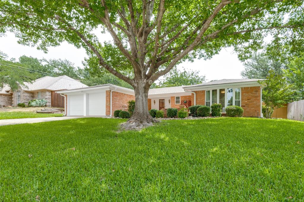 2220 Hurstview Drive