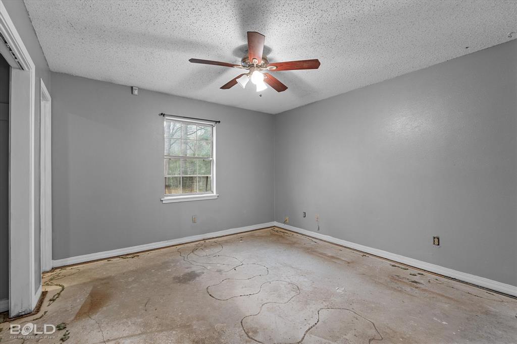 Shreveport, Louisiana 71129, United States, 3 Bedrooms Bedrooms, ,2 BathroomsBathrooms,Residential,Pending,11621