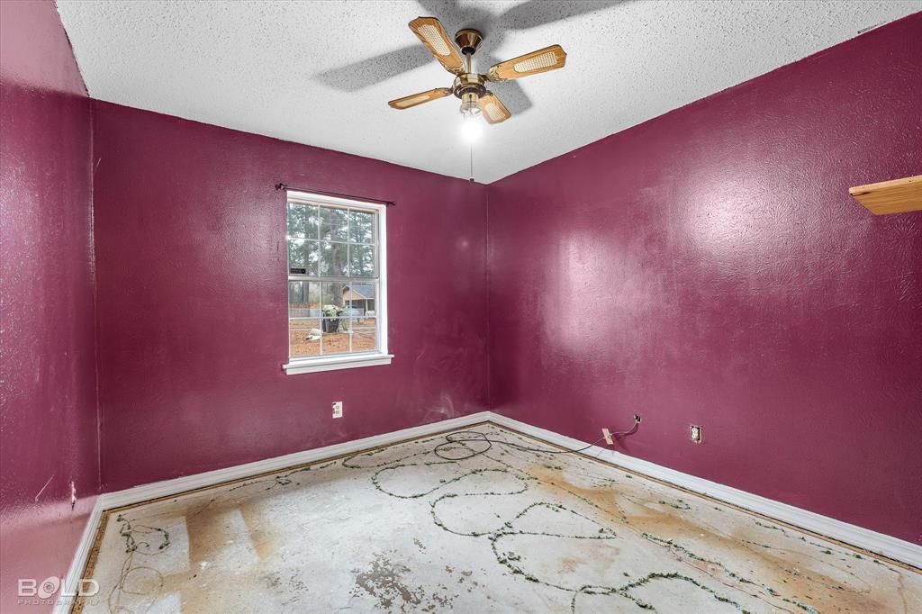 Shreveport, Louisiana 71129, United States, 3 Bedrooms Bedrooms, ,2 BathroomsBathrooms,Residential,Pending,11621