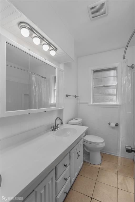 Shreveport, Louisiana 71118, United States, 3 Bedrooms Bedrooms, ,2 BathroomsBathrooms,Residential,Contingent,105350