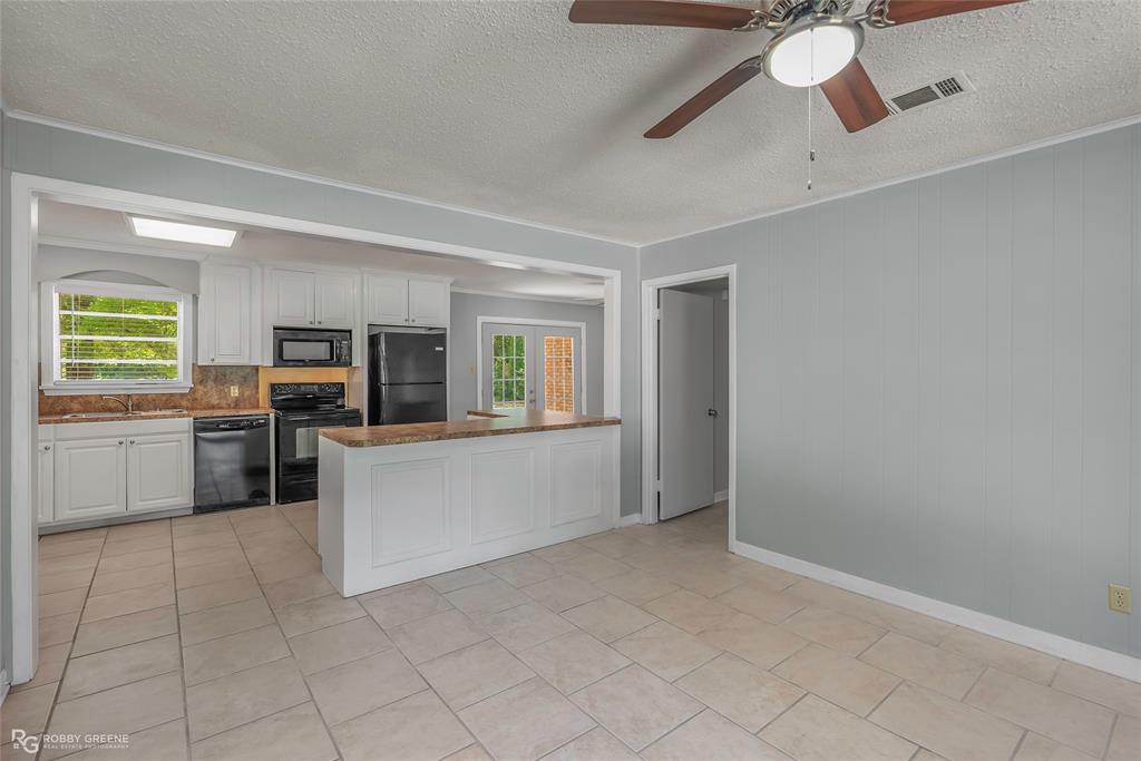 Shreveport, Louisiana 71118, United States, 3 Bedrooms Bedrooms, ,2 BathroomsBathrooms,Residential,Contingent,105350