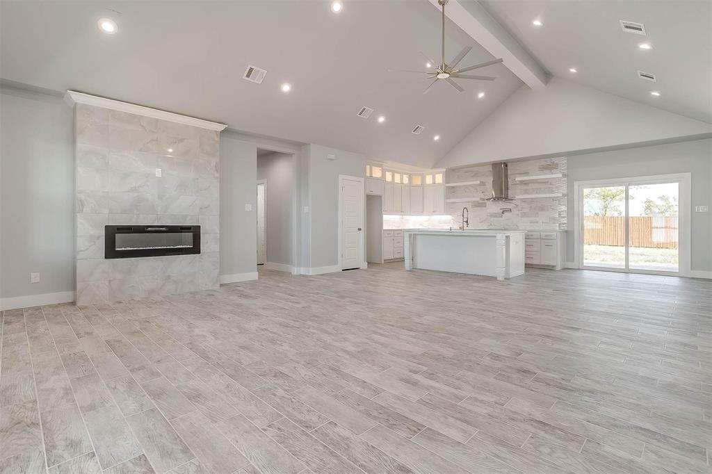 Higher Links - Residential Lease