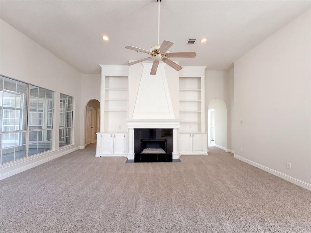 3000 Candide Lane