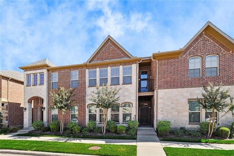 Photo of 4264 Kiowa Drive, Carrollton, TX 75010 (MLS # 21196560)