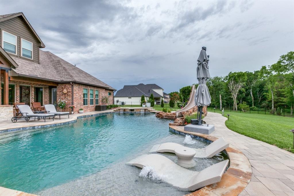 Falls Ph 2 - Residential