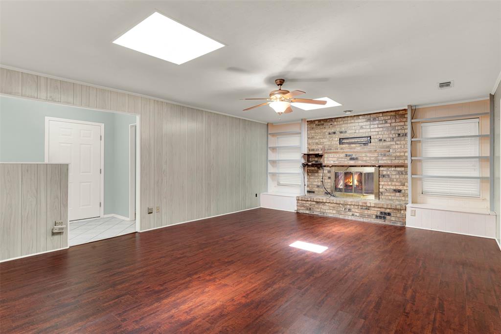 2416 Sierra Lane