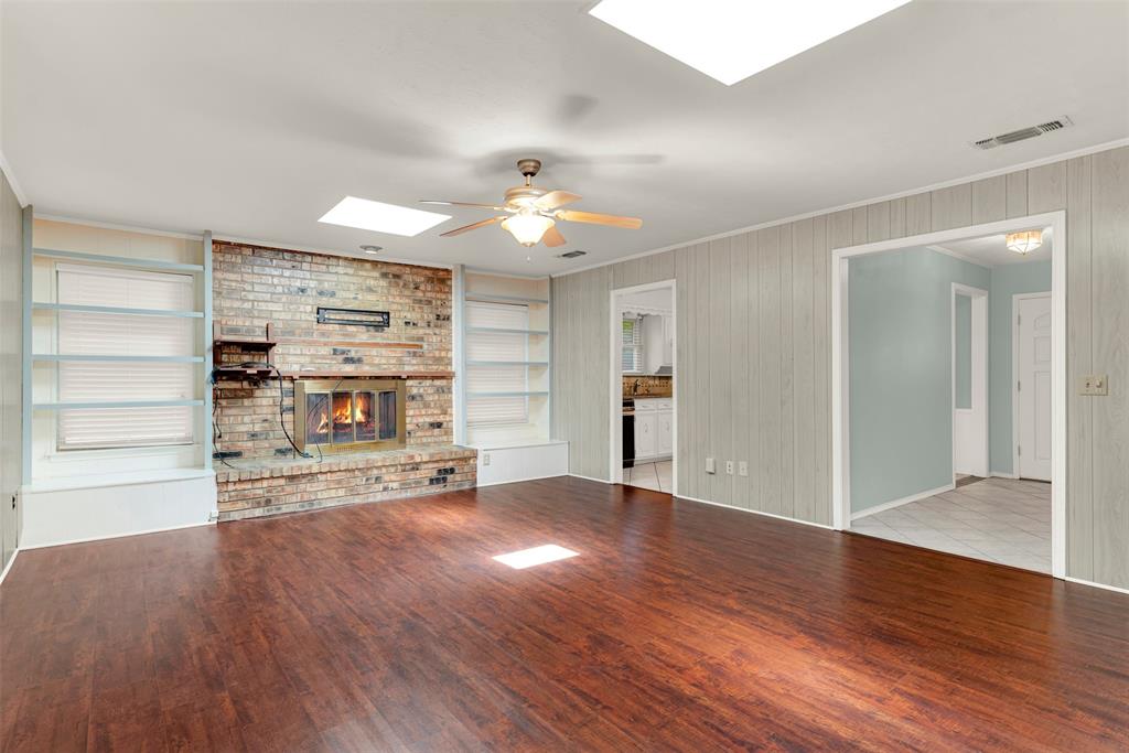 2416 Sierra Lane
