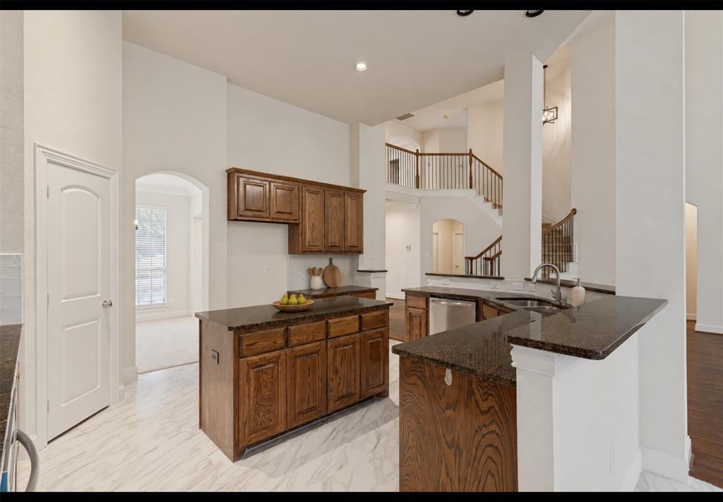 606 River Birch Trail