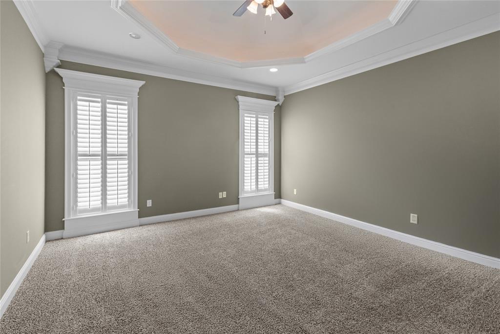 Twelve Oaks - Residential