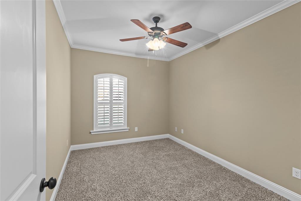 Twelve Oaks - Residential