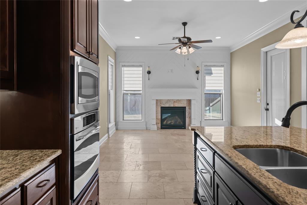 Twelve Oaks - Residential