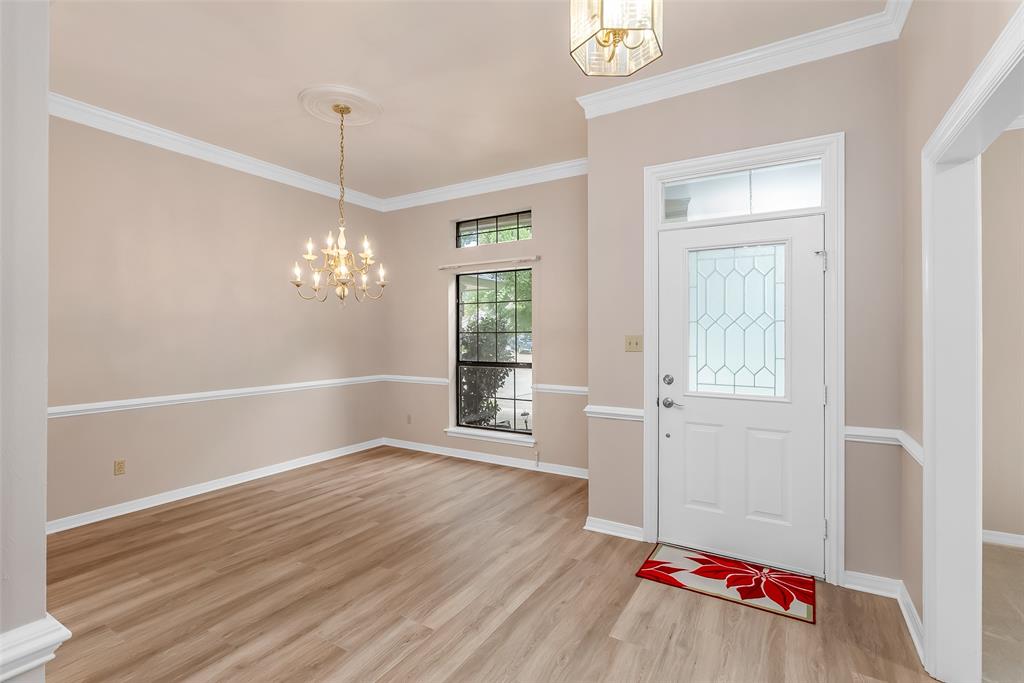 1405 Edgemont Circle