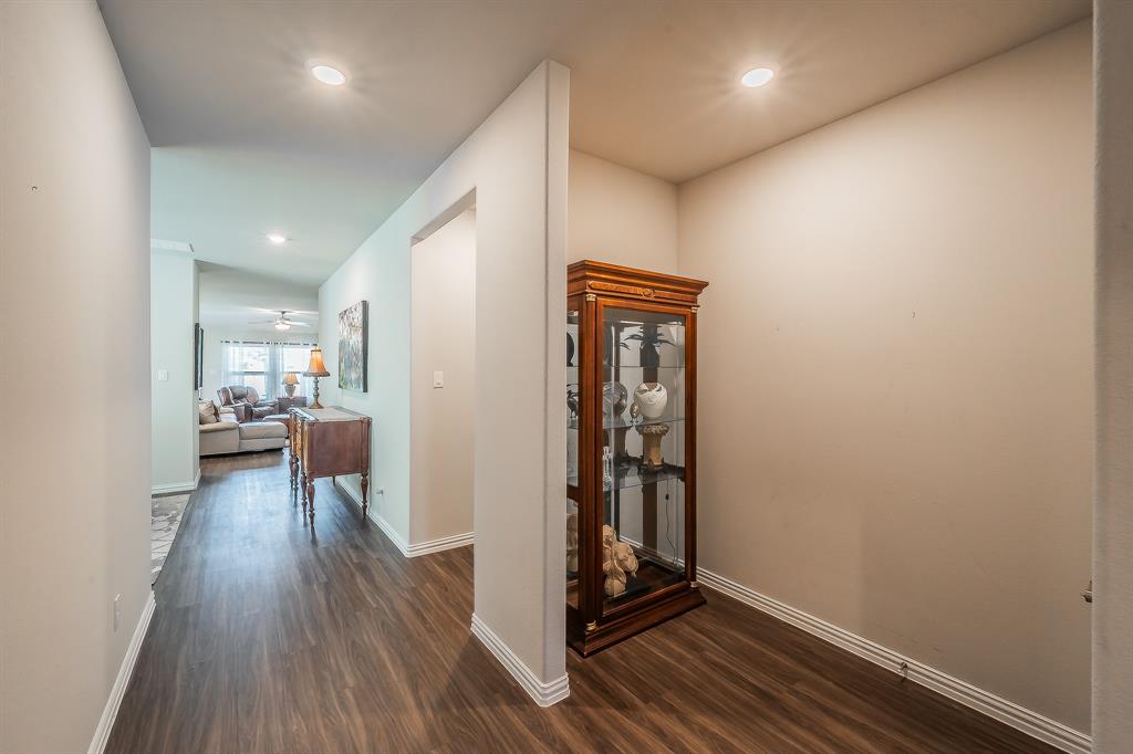 6337 Armadillo Court