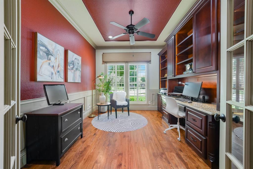 5859 Shoreside Bend