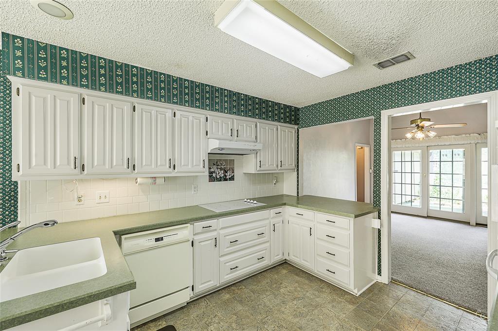 1908 Highland Park Circle